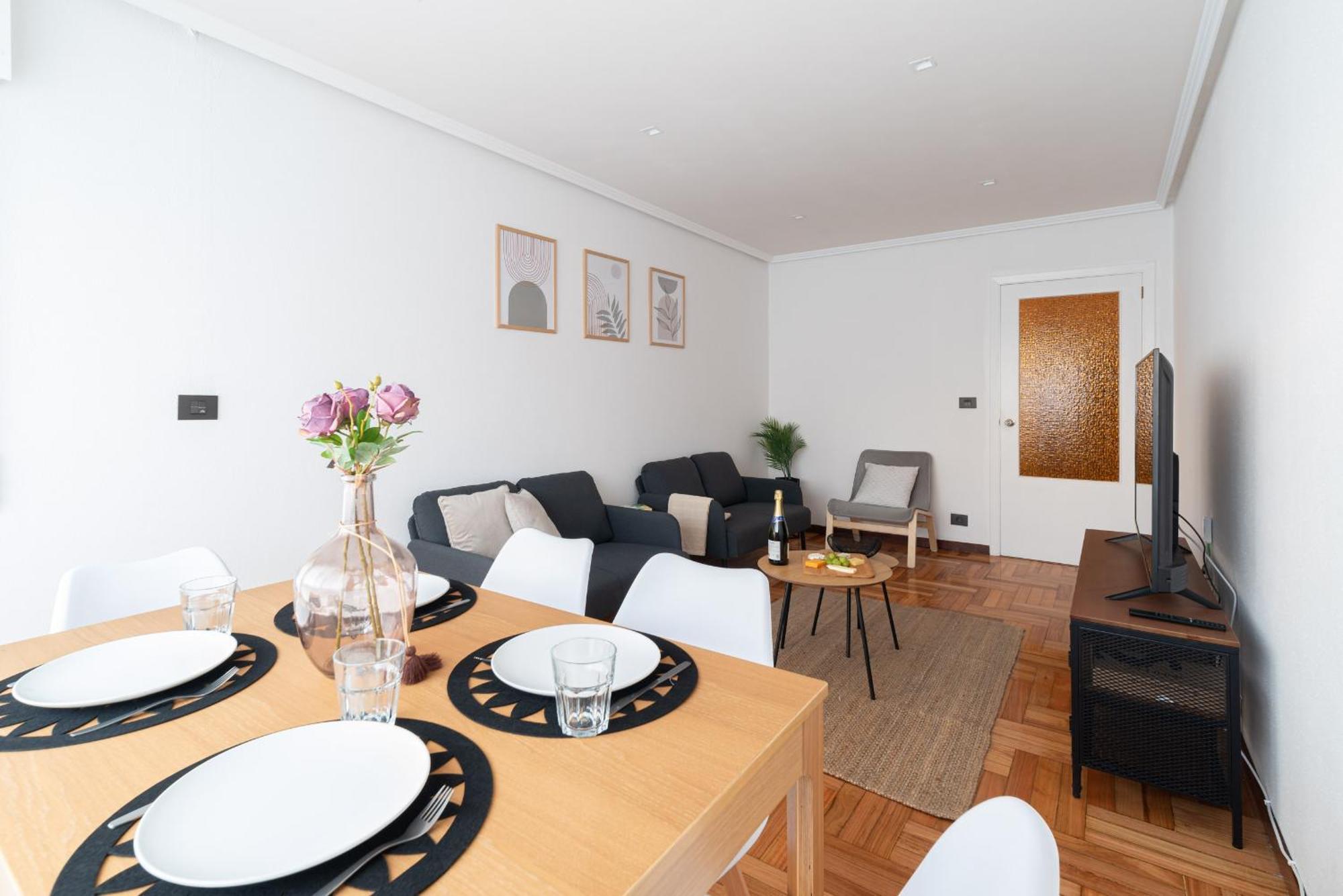 דירות ויגו Amplia Vivienda Con Garaje מראה חיצוני תמונה